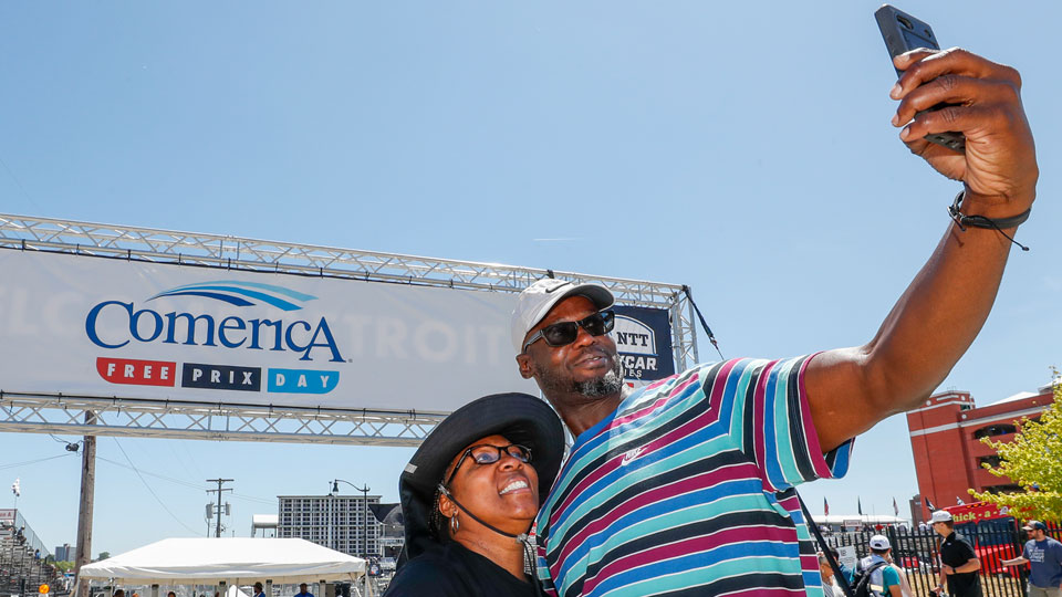 Fans on Comerica Free Prix Day